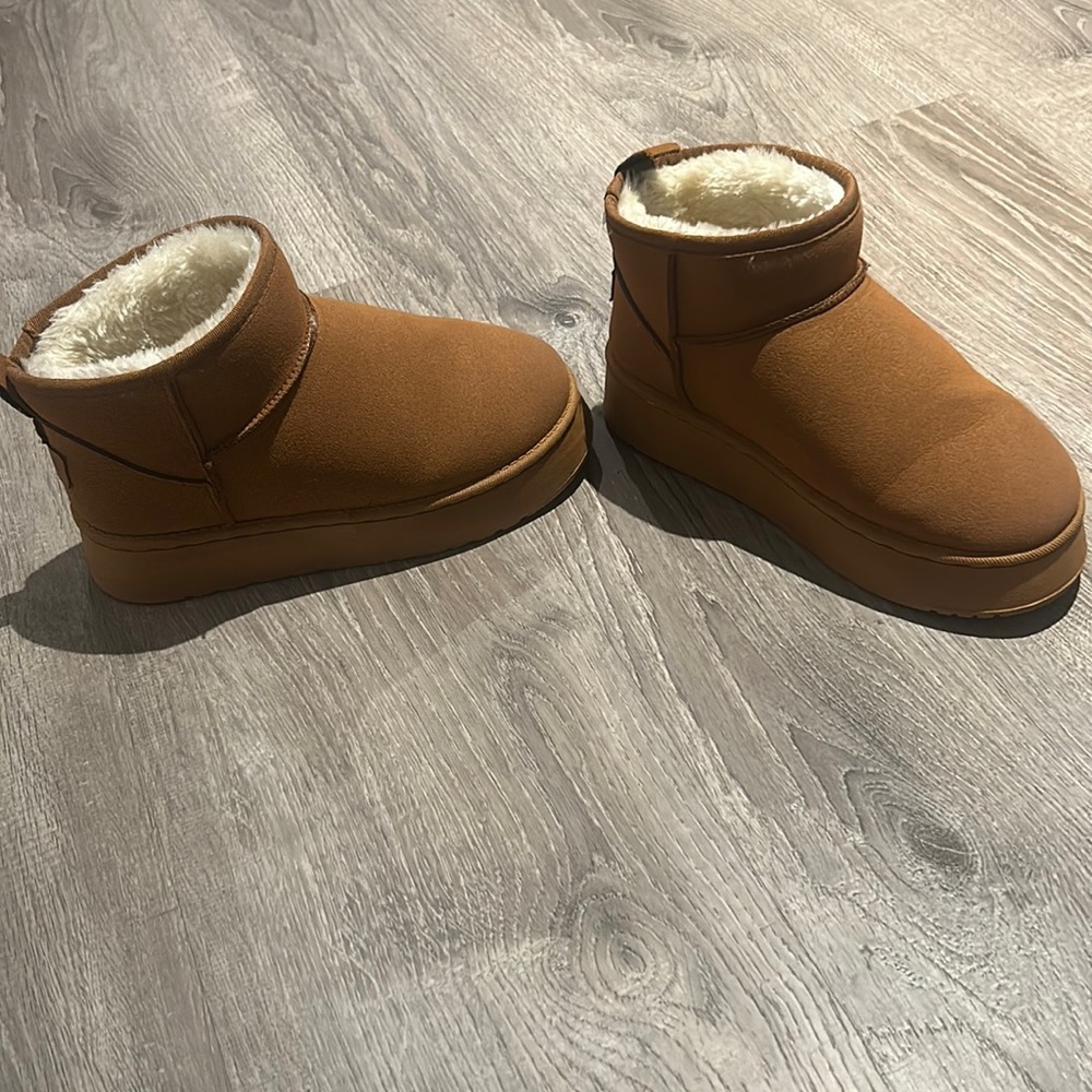 Platform warm slippers